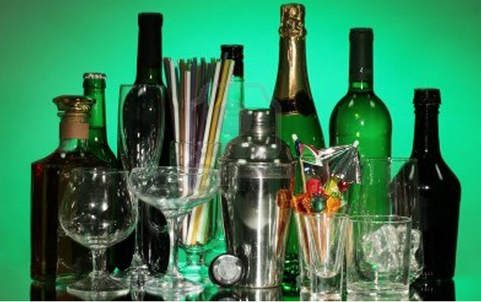 FULL LIQUOR BAR Alcohol Party Catering, Inc.